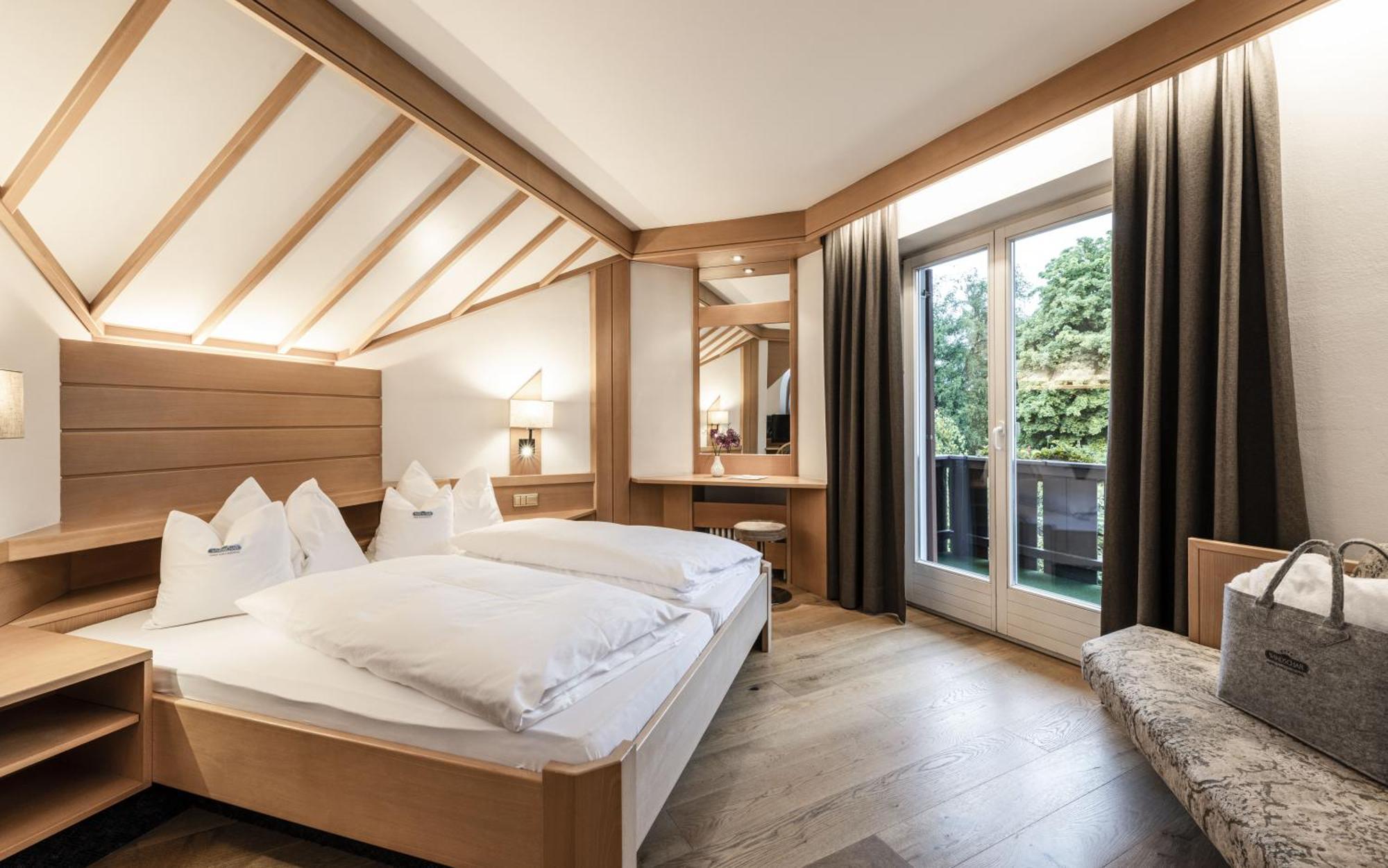 Ferien & Wellnesshotel Windschar Brunico Exterior photo